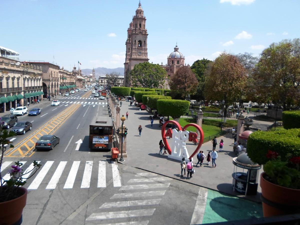 Отель Virrey De Mendoza Морелия Экстерьер фото