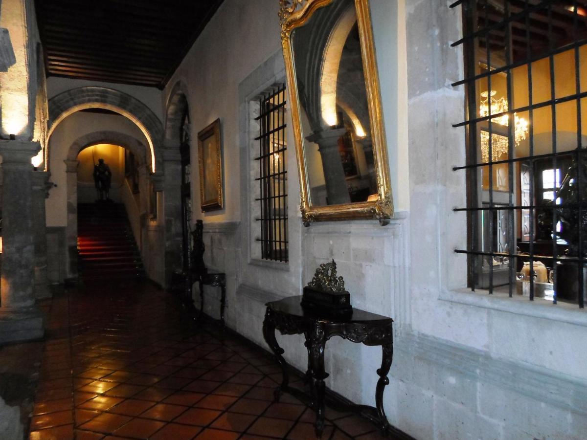Отель Virrey De Mendoza Морелия Экстерьер фото
